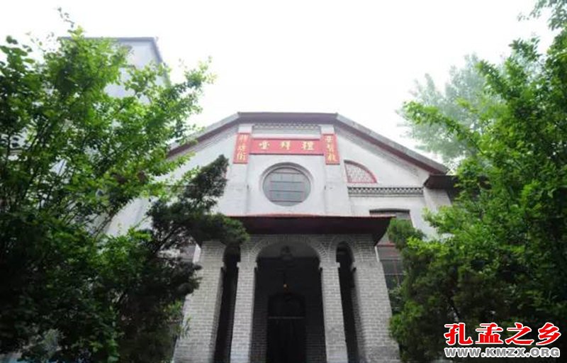 <b>济宁牌坊街百年教士楼开始全面维修</b>