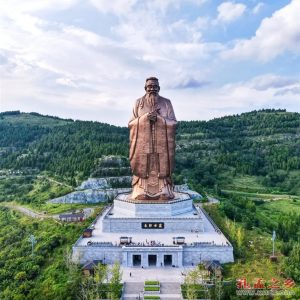 历史上的今天：儒家学派创始人孔子逝世