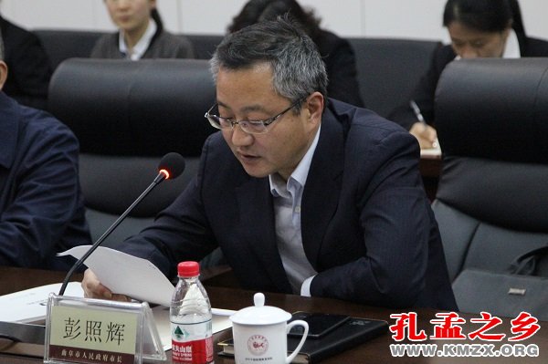 山东高校产学研基地揭牌仪式在曲阜举行