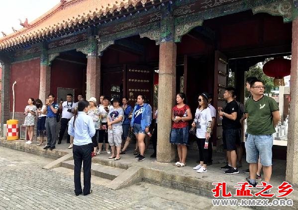德州研学游考察团走进中都汶上文庙