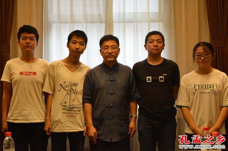 曲阜师范大学儒研行者开展研学旅游主题调研