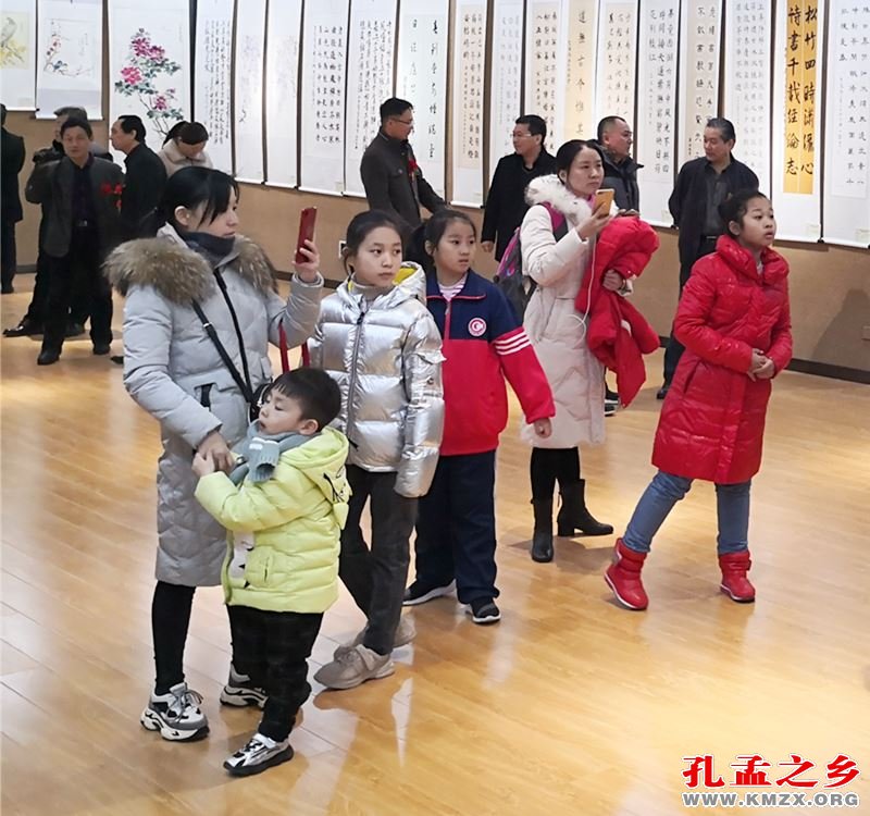 济宁市美术家协会少儿艺术委员会成立暨首届优秀师生作品展