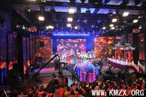 图文：“好客山东贺年会”广受好评--观众情绪热烈