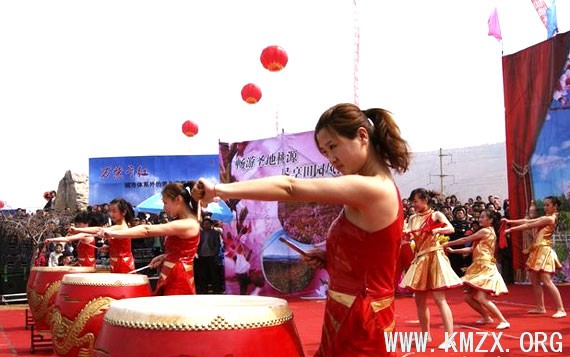 2011泗水桃花旅游节开幕式