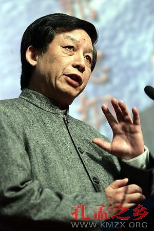 【转】易中天：中国人没有公德，也没有私德！ - 孤单落红 - 孤单落红
