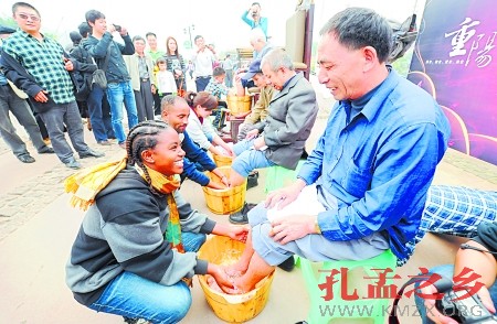 点击图片浏览更多精彩内容