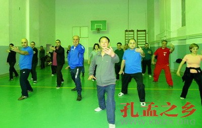 亚美尼亚孔子学院武术班开班受到当地学员喜爱