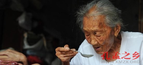 母亲节：东西文化聚合起来的感恩与孝心