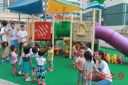 山东理工大学关爱留守儿童