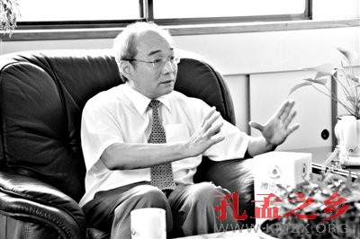 王汎森：我们这一代知识分子 学术与社会有抽离