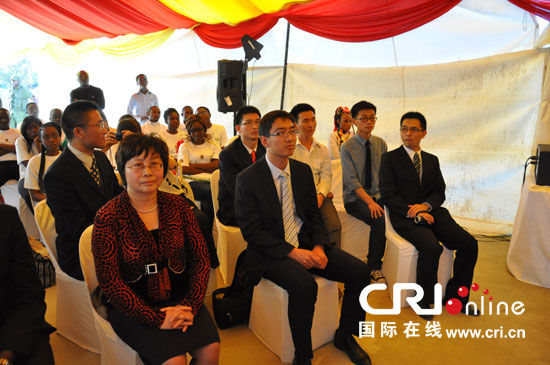 李源潮出席中国援赞孔子学院奠基仪式(组图)