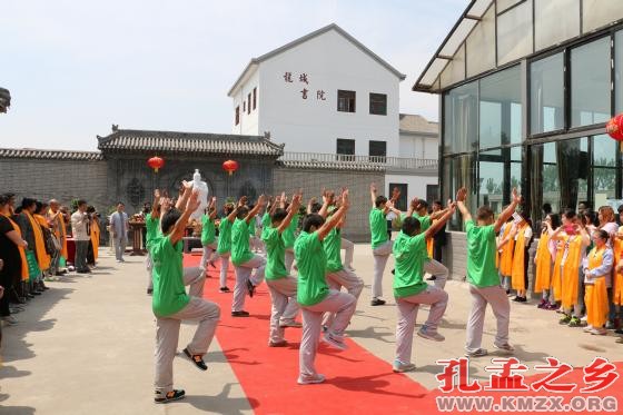 孔子圣像落成典礼暨龙城书院揭牌仪式在太原市举行