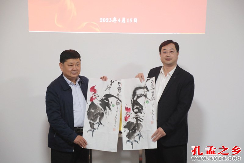 民建济宁市直八支部与曲阜崇文支部缔结友好支部